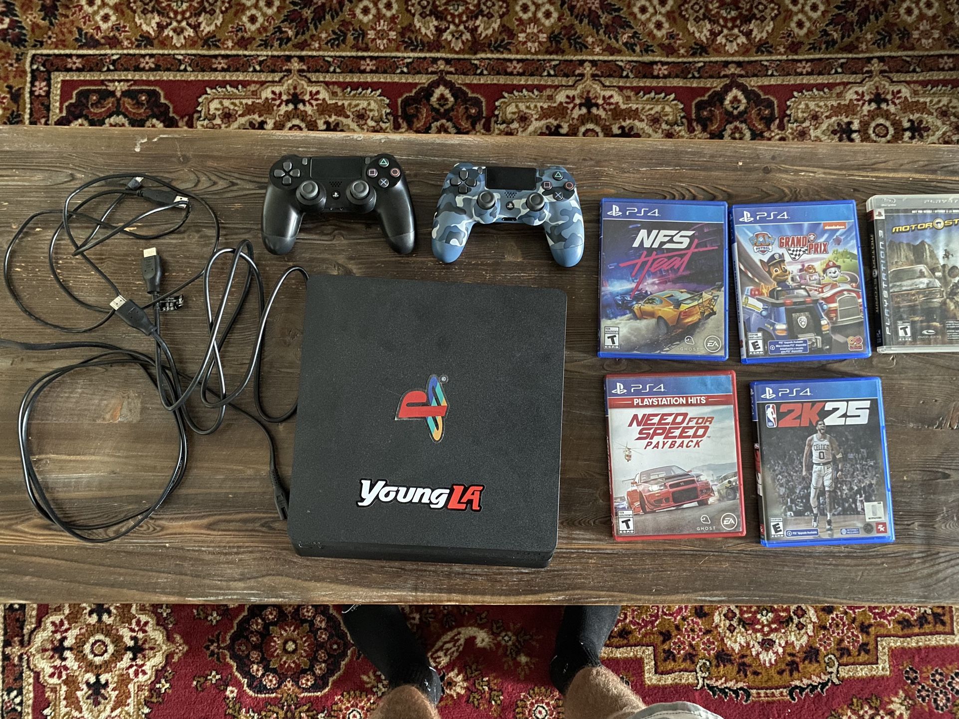 PlayStation 4 With Games