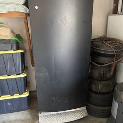 Gladiator Refrigerator/freezer 