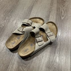 Birkenstock Size 9