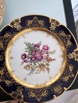 Vintage plates