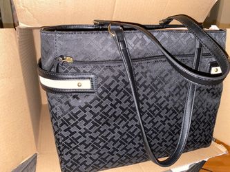 Tommy Hilfiger purse