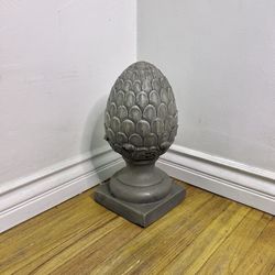 New Artichoke finial statue Decoration 