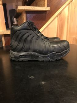 Black foam boots size 9.5