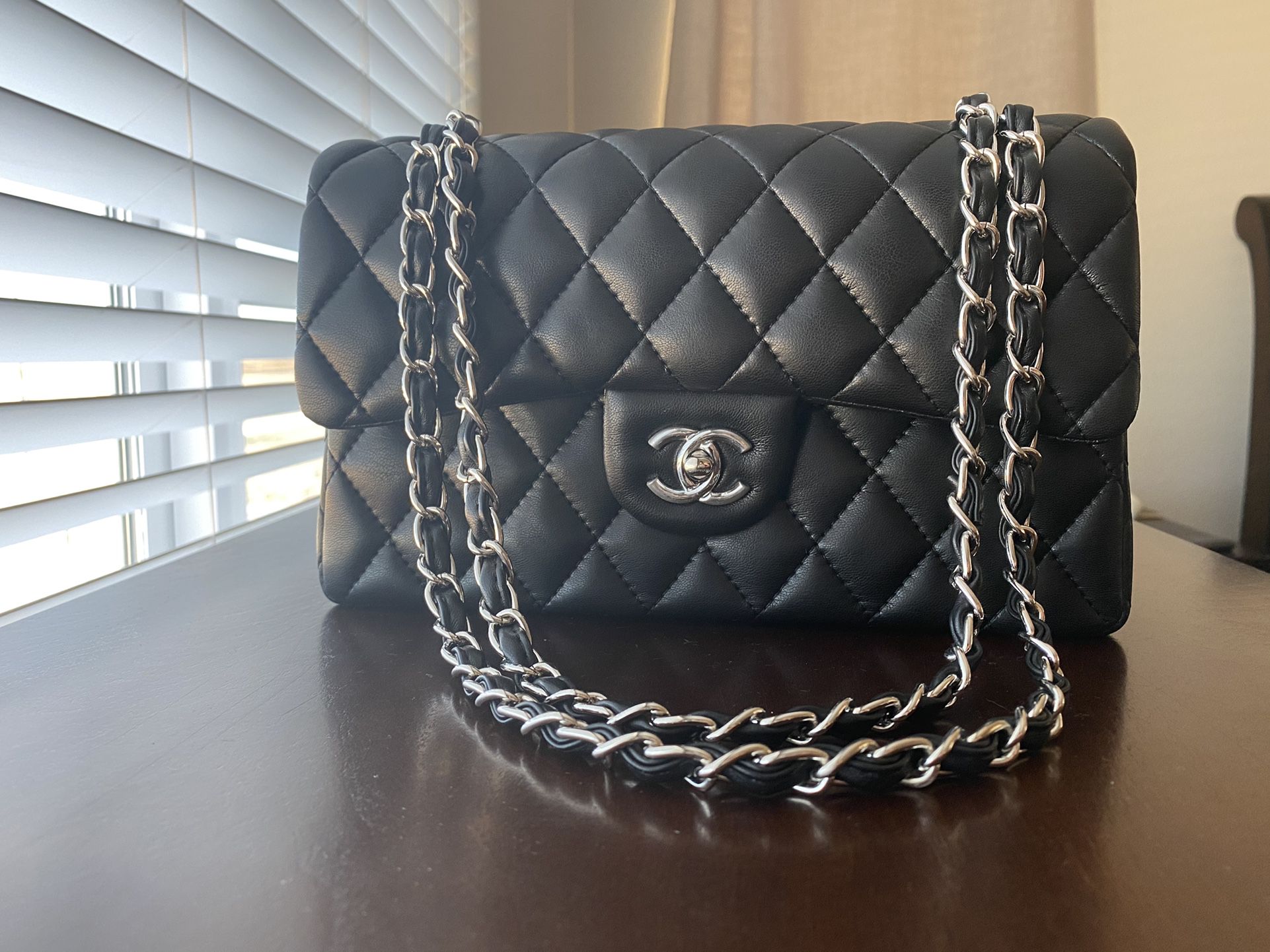Black Purse With Silver Hardware