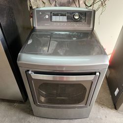 LG ELECTRIC DRYER DELIVERY IS AVAILABLE AND HOOK UP 60 DAYS WARRANTY 
