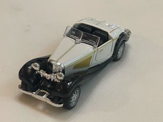 1:36 Alloy Classic Car Model