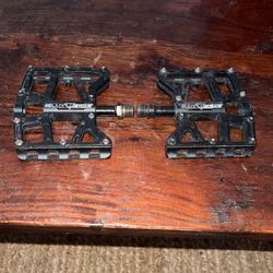 Black ops BMX Pedals