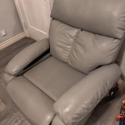 Recliner 