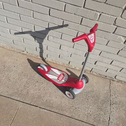 Radio Flyer Scooter