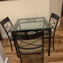Great kitchen glass Table