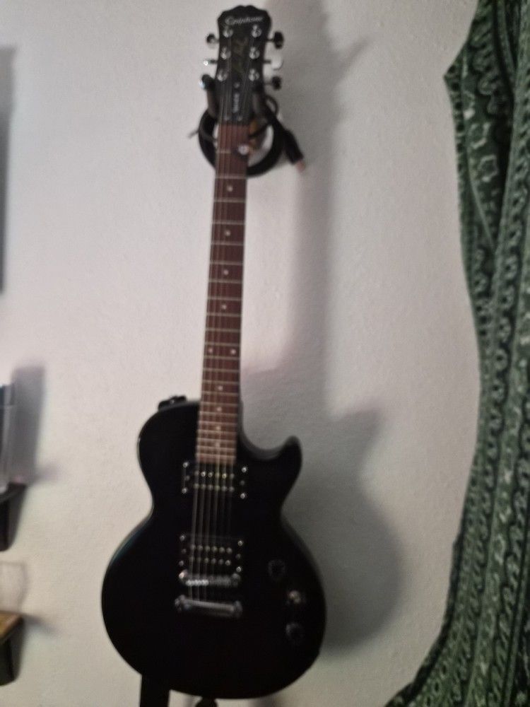 Les Paul Special II - Piano Black Finish. Clean! 