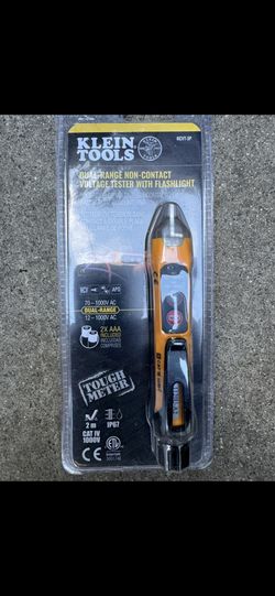 Klein Tools Digital Dual Range Non Contact Voltage Tester with LED Flashlight 12-1000V AC
