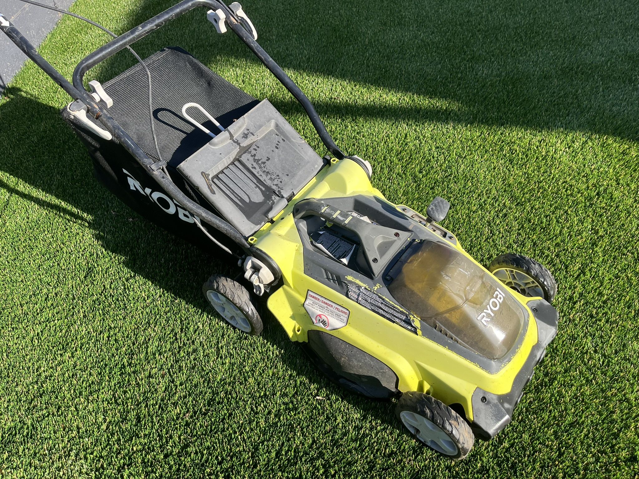 Ryobi Cordless Lawn Mower 16inch Lithium 40v Battery Included