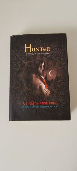 Hunted A House of Night Novel Book