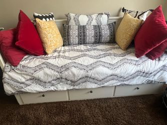 Twin Daybed for sale