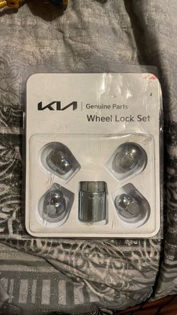 Kia Genuine Parts Wheel Lock Set