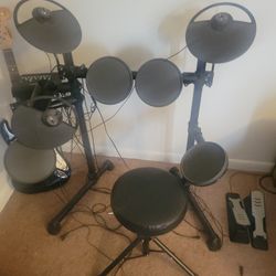 Yamaha DTX Electric Drums 