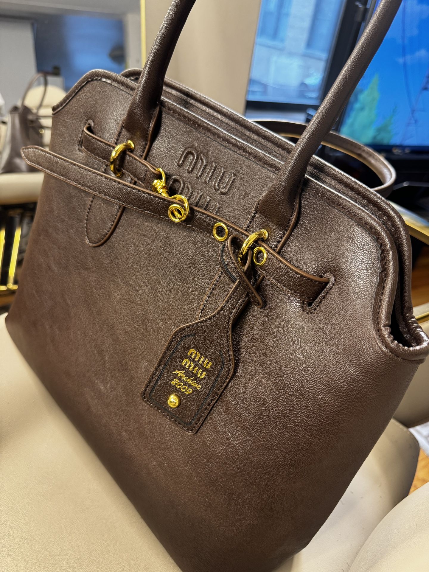 Luxury Miu Miu Aventure Nappa Leather Women’s Bag 