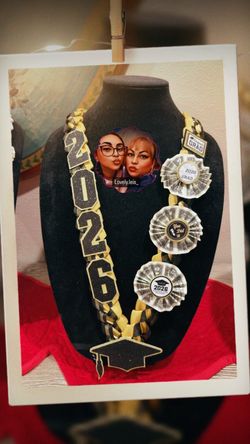 Graduation leis