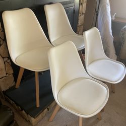 Set Of 4 Chairs