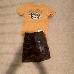 BNWT Brown Camo Cargo Shorts And T-shirt Football Theme