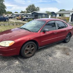 2003 Ford Taurus
