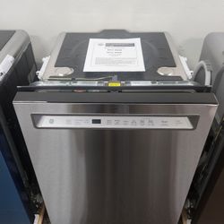 24 in. Fingerprint Resistant Stainless Front Control Built-In Tall Tub Dishwasher with Dry Boost, 3rd Rack, and 47dBA