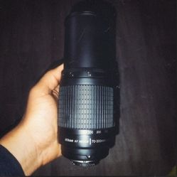 Nikon 70-300mm f/4-5.6G AF Zoom NIKKOR