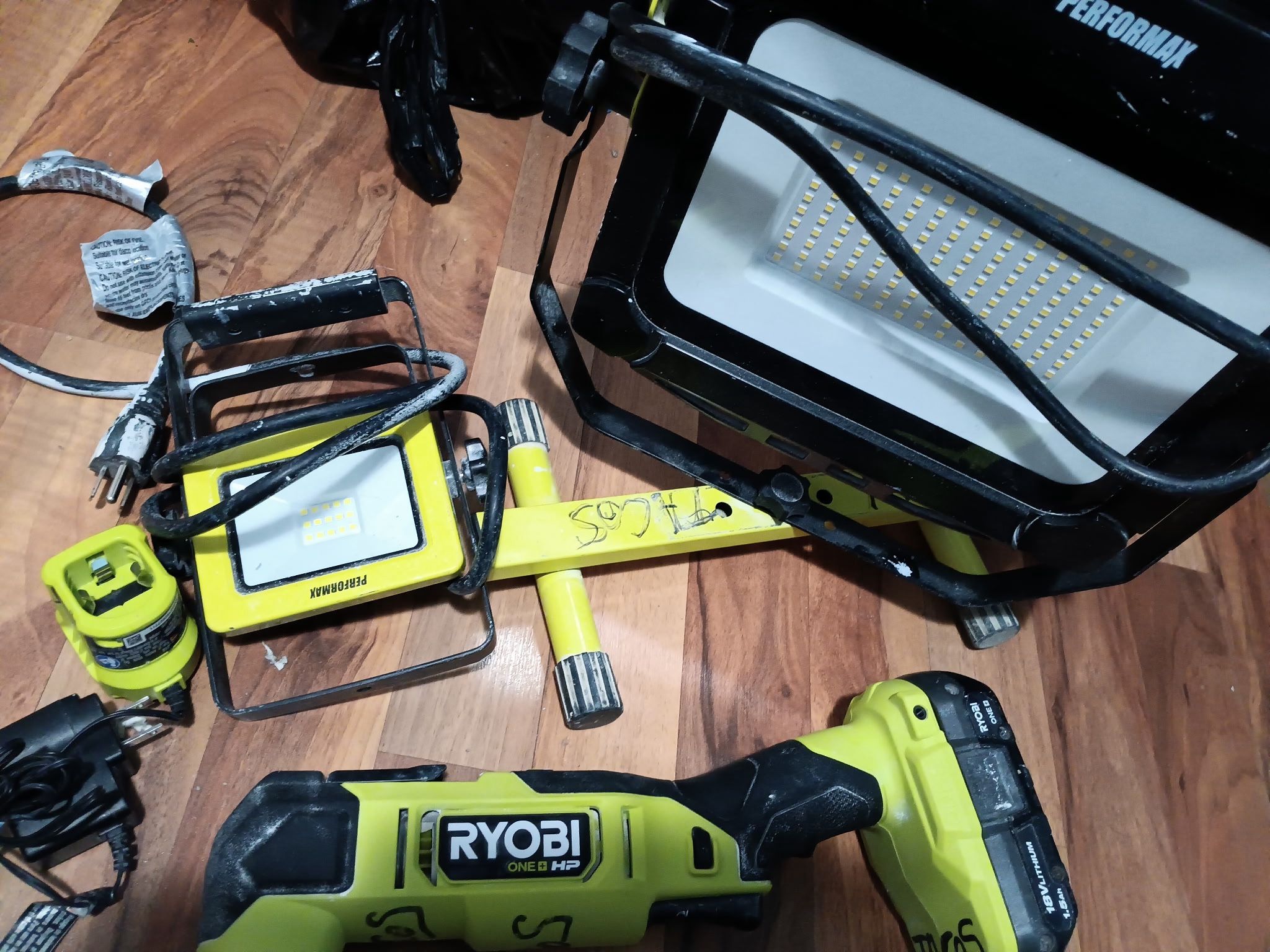 Ryobi Oscillating Tool and Lights