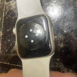 Apple Watch Series 7 With Charger Cord And Wrist Band
