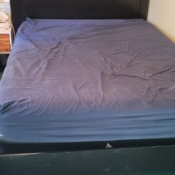 Queen Size Bed Frame Good Condition 