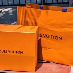 Louis Vuitton Large Magnetic Folding (empty) Gift Box ~ 15.5" x 13" x 7" with Ribbon, Gift Card, and Bag