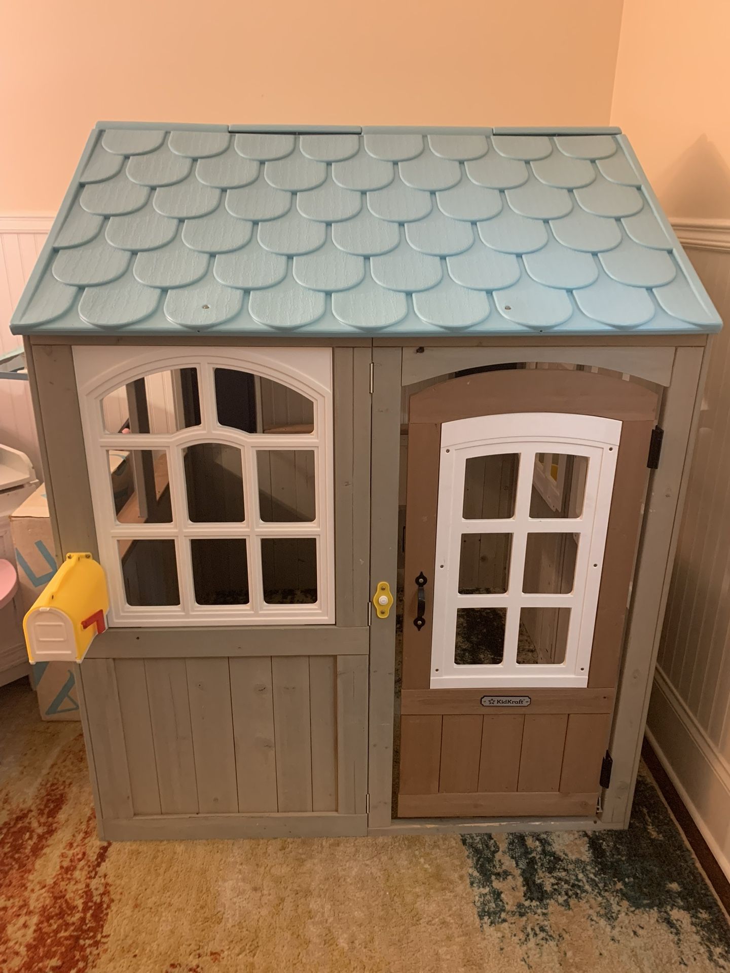 KidKraft Garden View Kids Playhouse