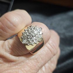 14k Heavy Gold With 1 Carat Total Weight 