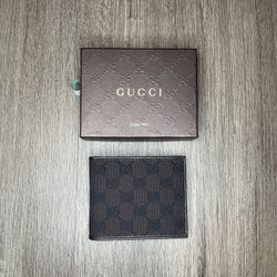 Gucci Brown/Beige Mens Bifold Monogram GG Canvas/Leather Wallet