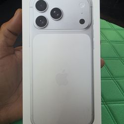 Apple Iphone 17 Pro Max 256Gb At&t