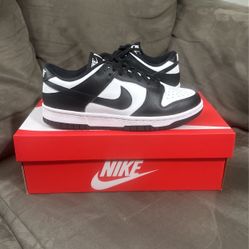 Dunk Low Panda Size 7.5w