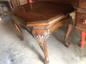 Beautiful octagon shaped Wood table