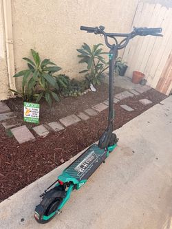 Arvala M10 E Scooter 1200W Dual Motor Electric Scooter