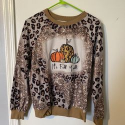 Women’s Fall Pull Over 