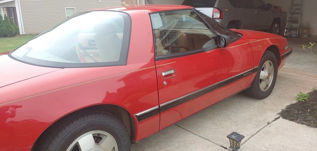 1989 Buick Reatta