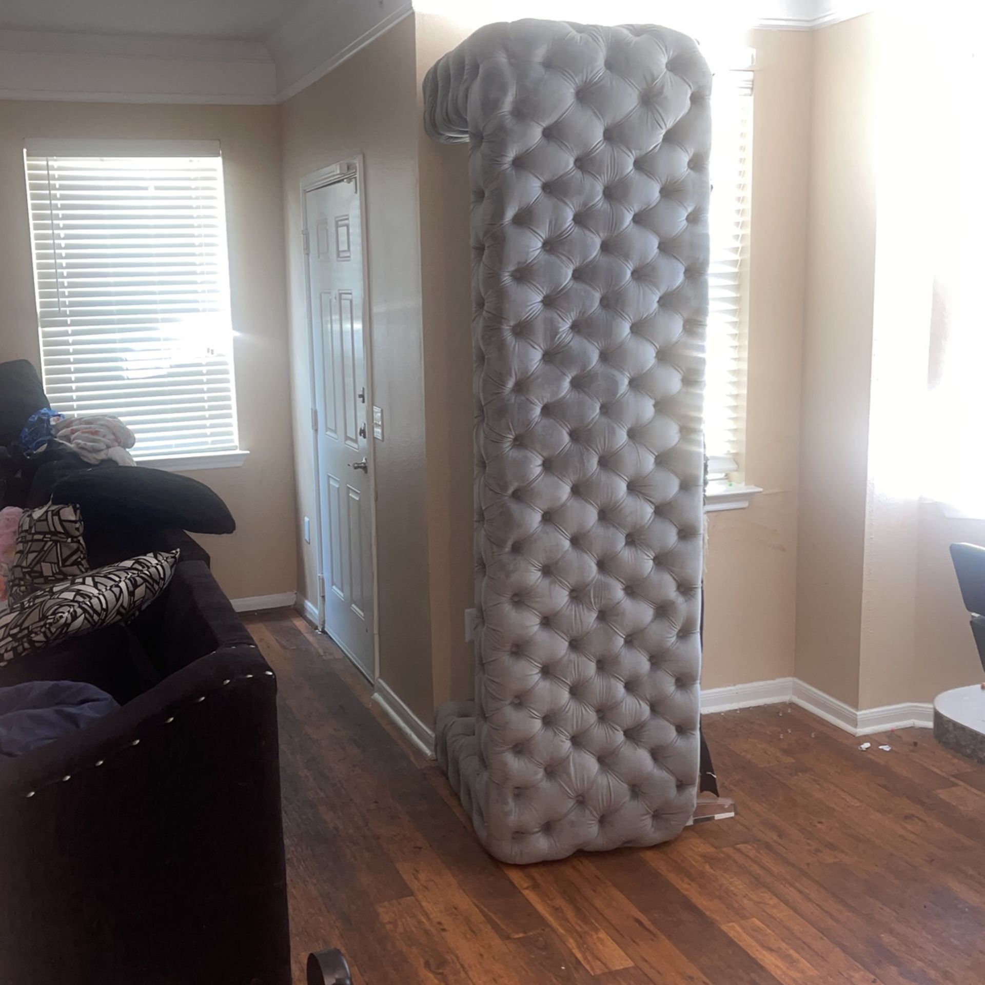 Couch for Sale in Richmond, TX OfferUp