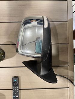 Grand Cherokee side mirror
