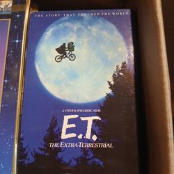 E.t