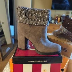 Circus Brown Boots