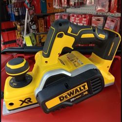 DEWALT 20V XR CORDLESS BRUSHLES PLANER 