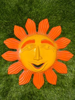Outdoor Sun and Moon decoration