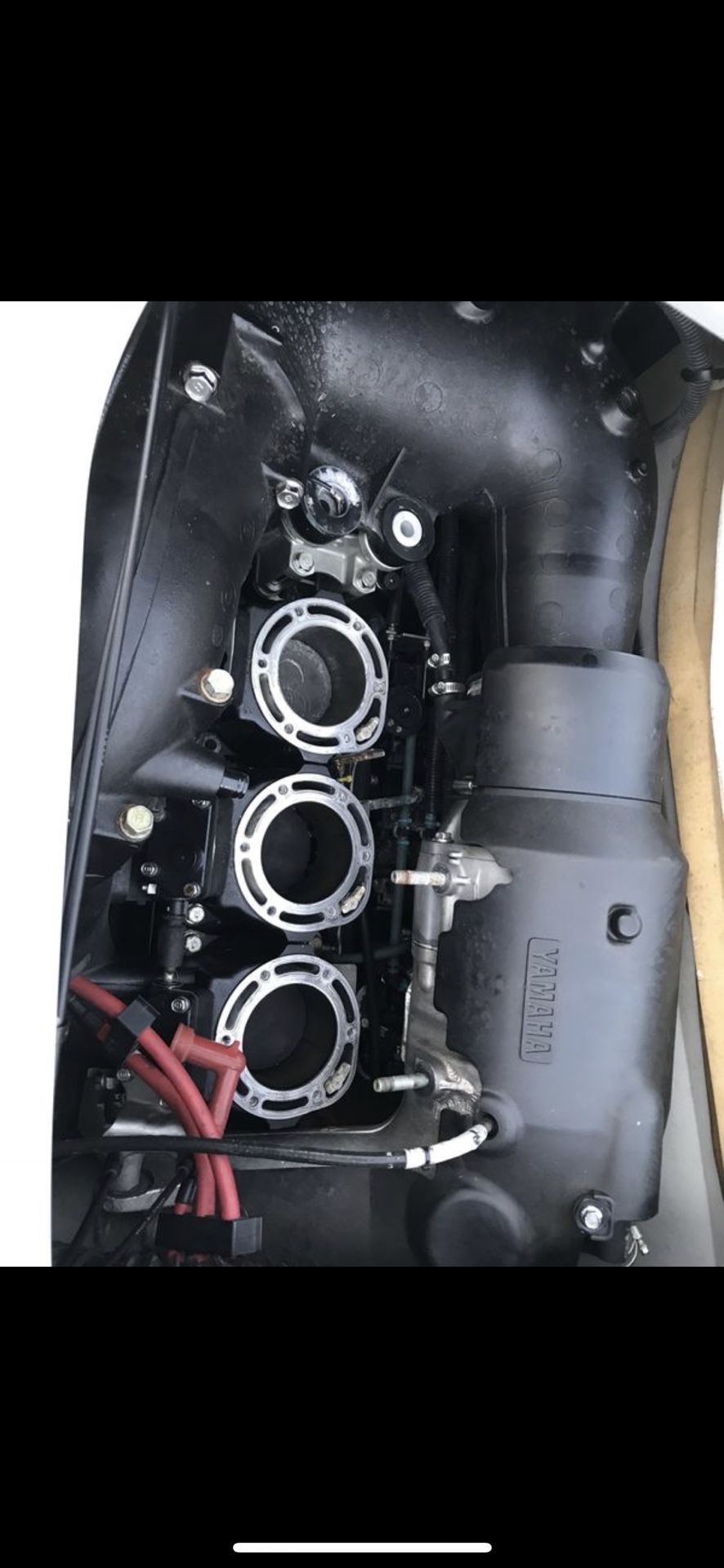 2001 Yamaha Waverunner XLT1200 bad cylinder for Sale in San Antonio, TX