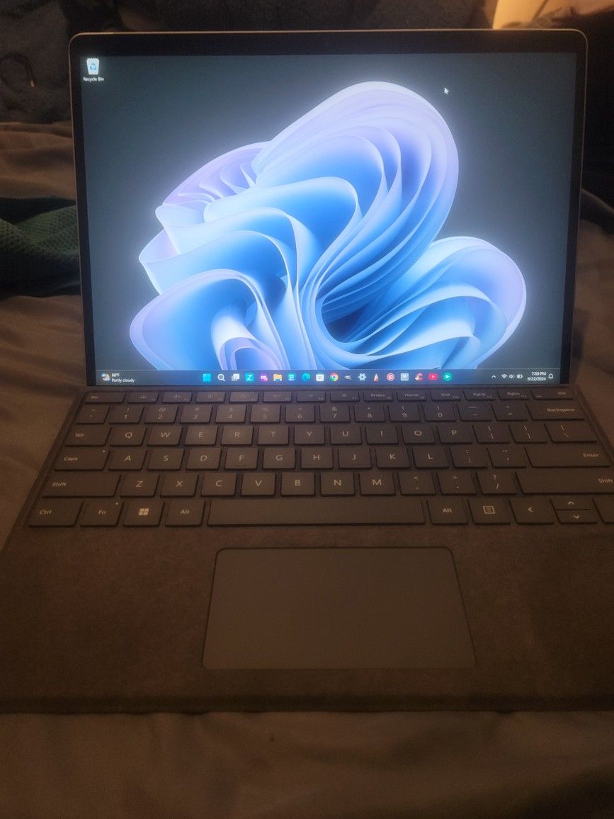 Surface Pro 8