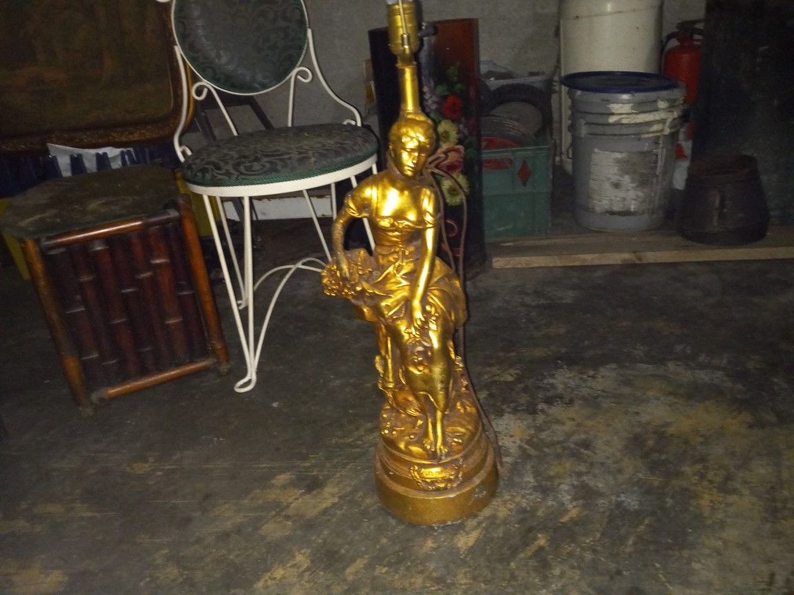 Beautiful Vintage Lady Lamp